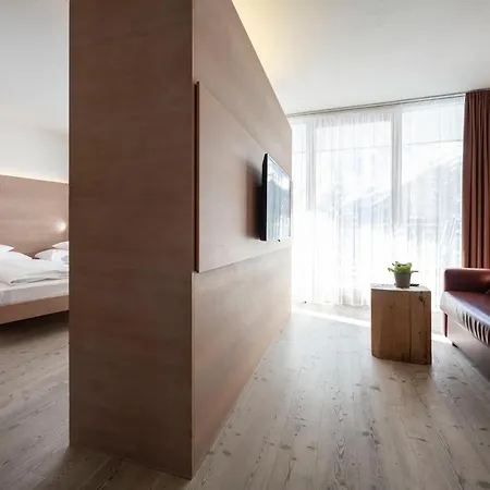Koenigswarte Strata Aparthotel